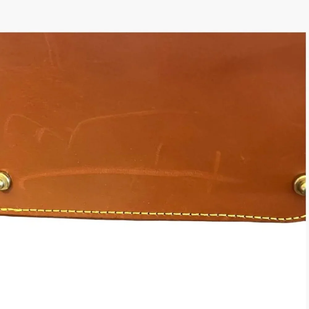 Dooney & Bourke Hobo Shoulder Bag Vintage Light/Med Taupe Pebbled Leather EUC